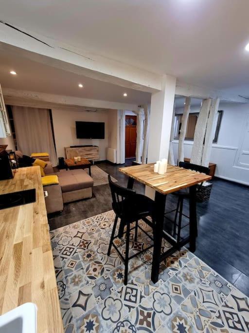 Romantique Room St Michel De Lanes Сен-Мишель-де-Ланес Экстерьер фото